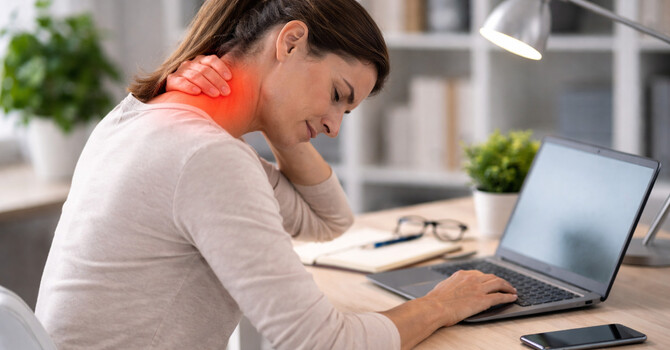 Neck Pain Relief That Lasts Beyond the Stretch image